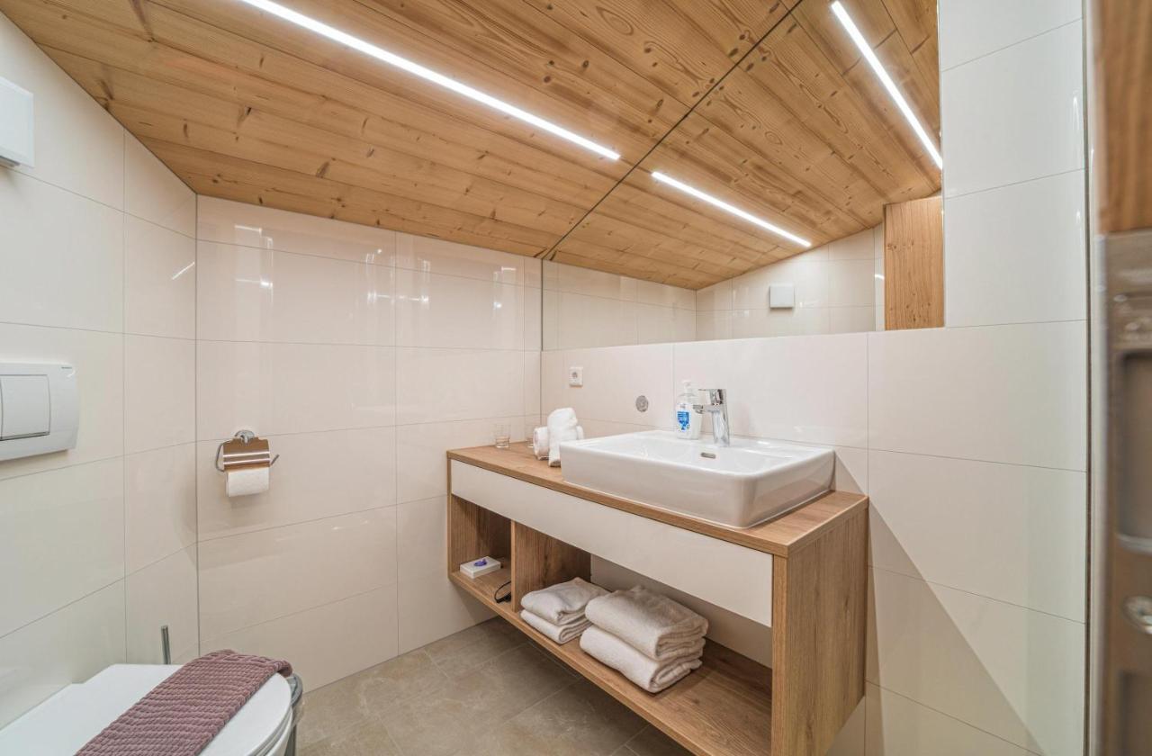 סנט גלנקירש Ferienhaus Lorenzin מראה חיצוני תמונה